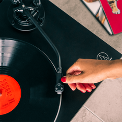 Direct-Drive Turntable AT-LP5X