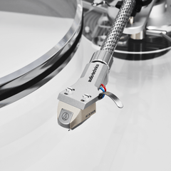 Fully Manual Belt-Drive Turntable AT-LPA2